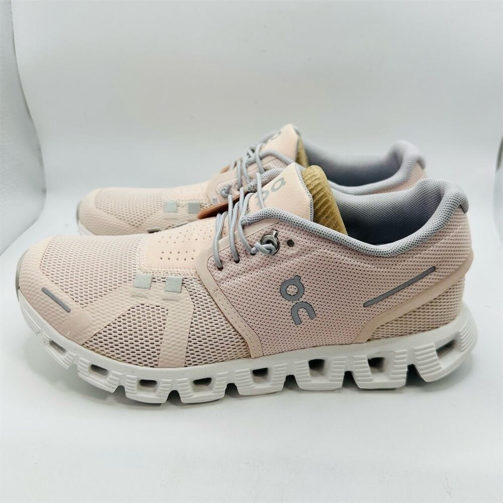 On Running Cloud 5 Shell/White Sneakers | Women’s Size 6 US | New Damaged Box - Picture 3 of 9